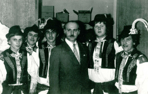 Rok 1973 - tanečníci s J. M. Kristem